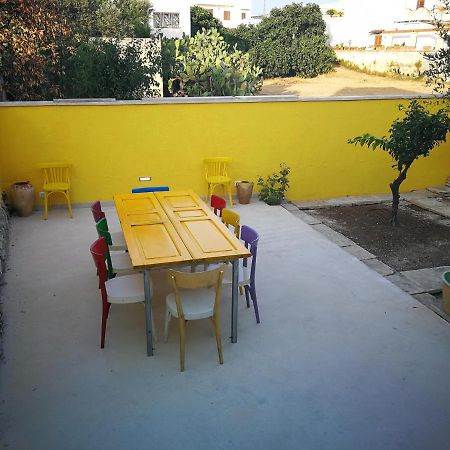 Donalisa Hotel Andrano Exterior photo